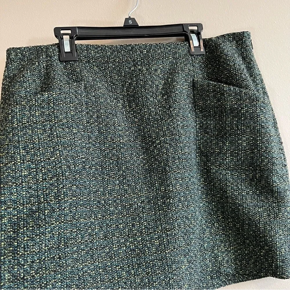 ✨‎ Outback Red Women’s Green Tweed Mini Skirt 10